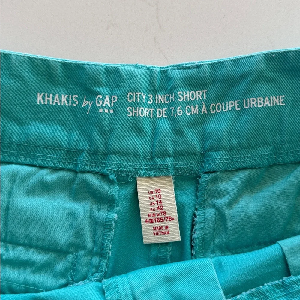 GAP Women's Aqua Shorts Size: 10 ✨